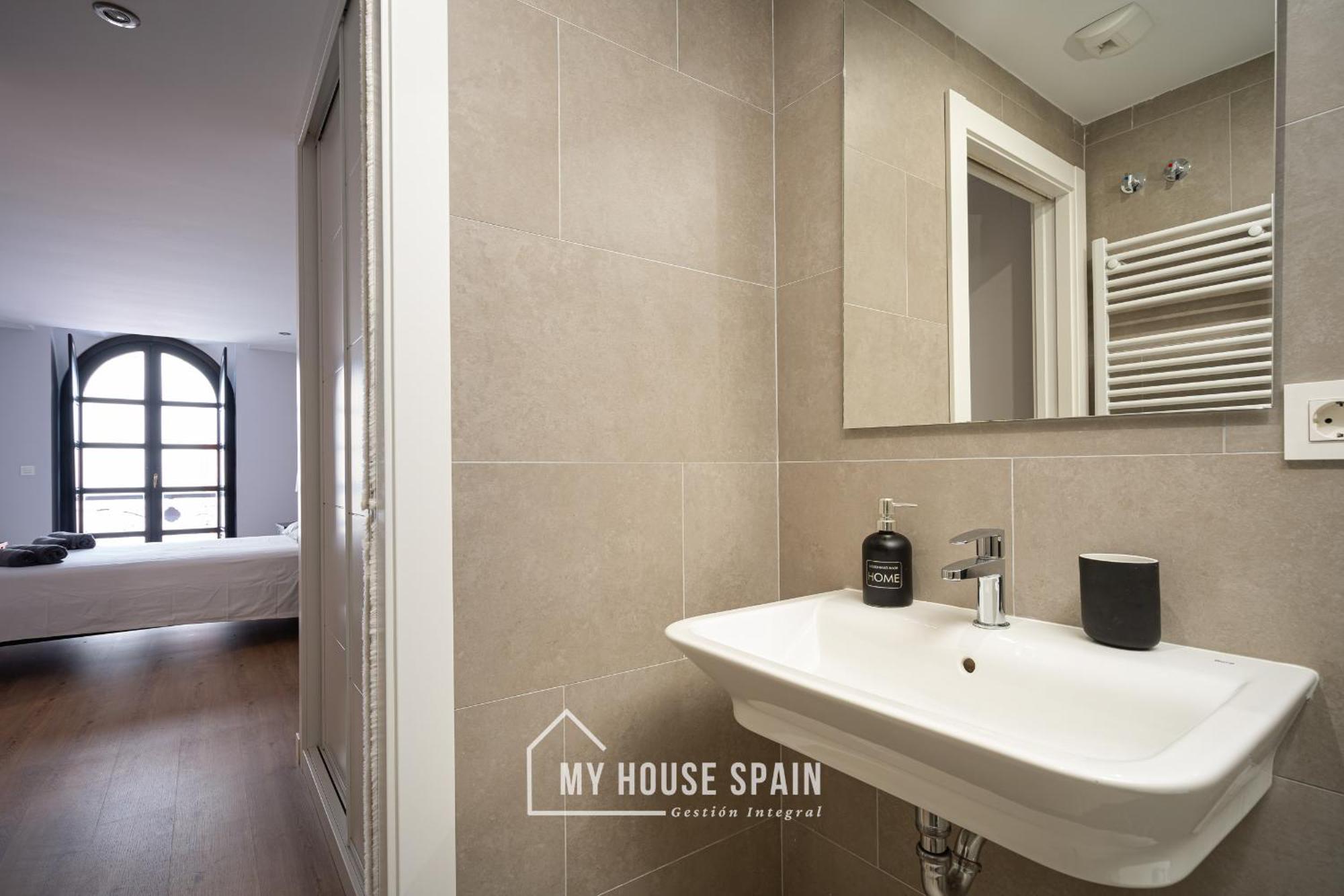 Myhousespain - Nuevo Apartamento En El Centro Хихон Екстериор снимка